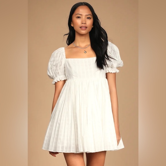 Lulus Dresses & Skirts - NWT Lulus A day in Paris puff sleeve babydoll square neck mini dress
